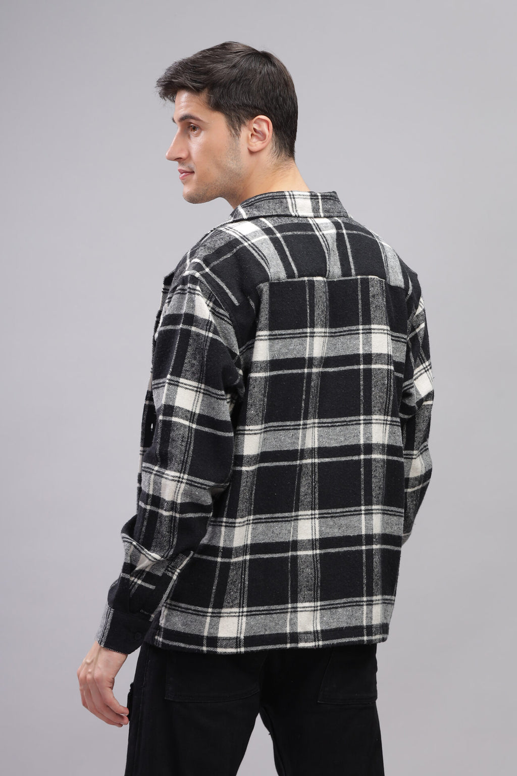 BLACK CHECKED SHACKET